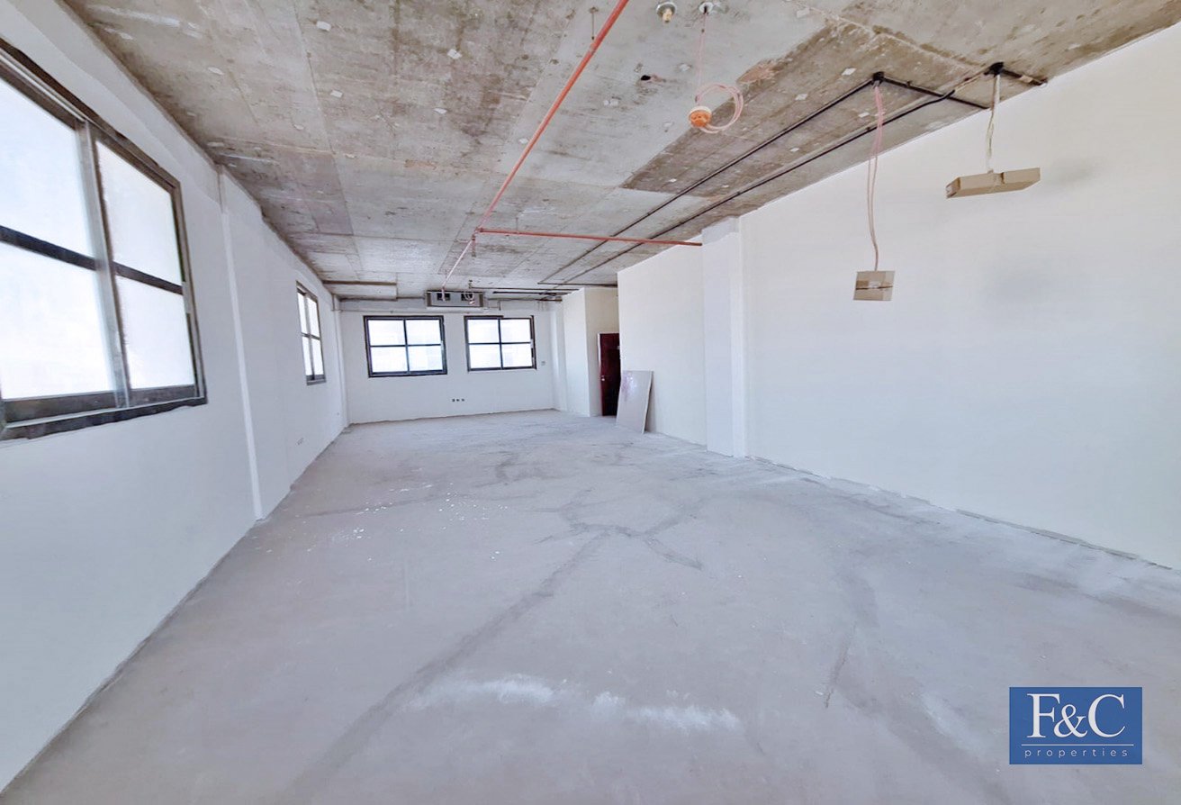https:--portal.fandcproperties.ae-uploads-listings-images-listing_4534_image_4.jpeg
