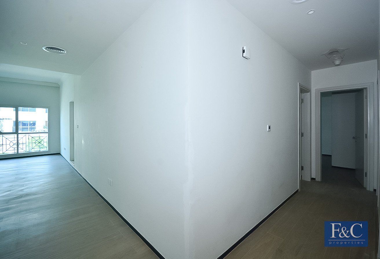 https:--portal.fandcproperties.ae-uploads-listings-images-listing_5851_image_5.jpeg
