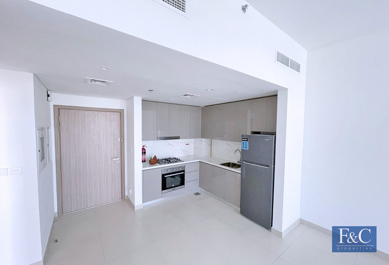 https:--portal.fandcproperties.ae-uploads-listings-images-listing_6017_image_6.jpeg