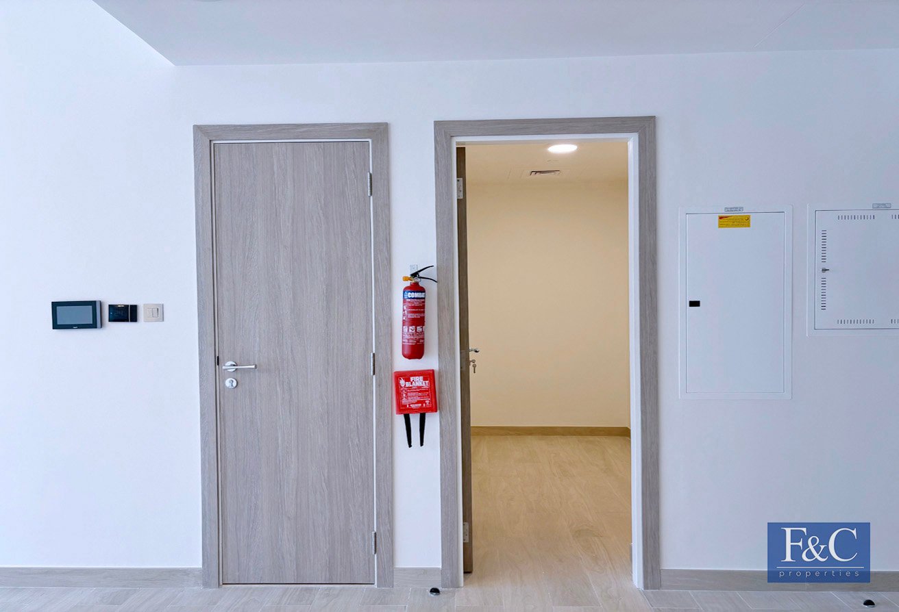 https:--portal.fandcproperties.ae-uploads-listings-images-listing_6094_image_13.jpeg