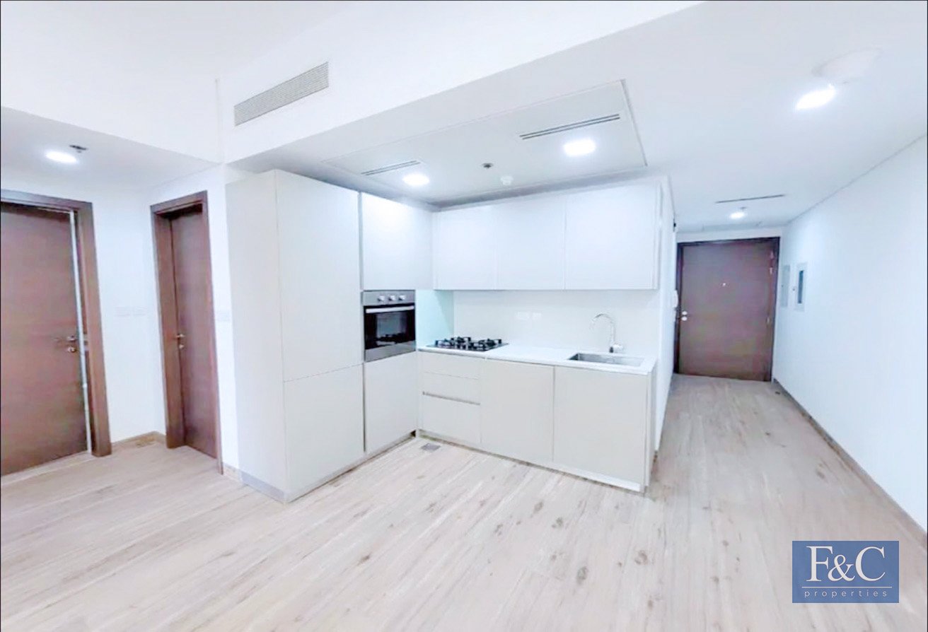 https:--portal.fandcproperties.ae-uploads-listings-images-listing_7246_image_4.jpeg