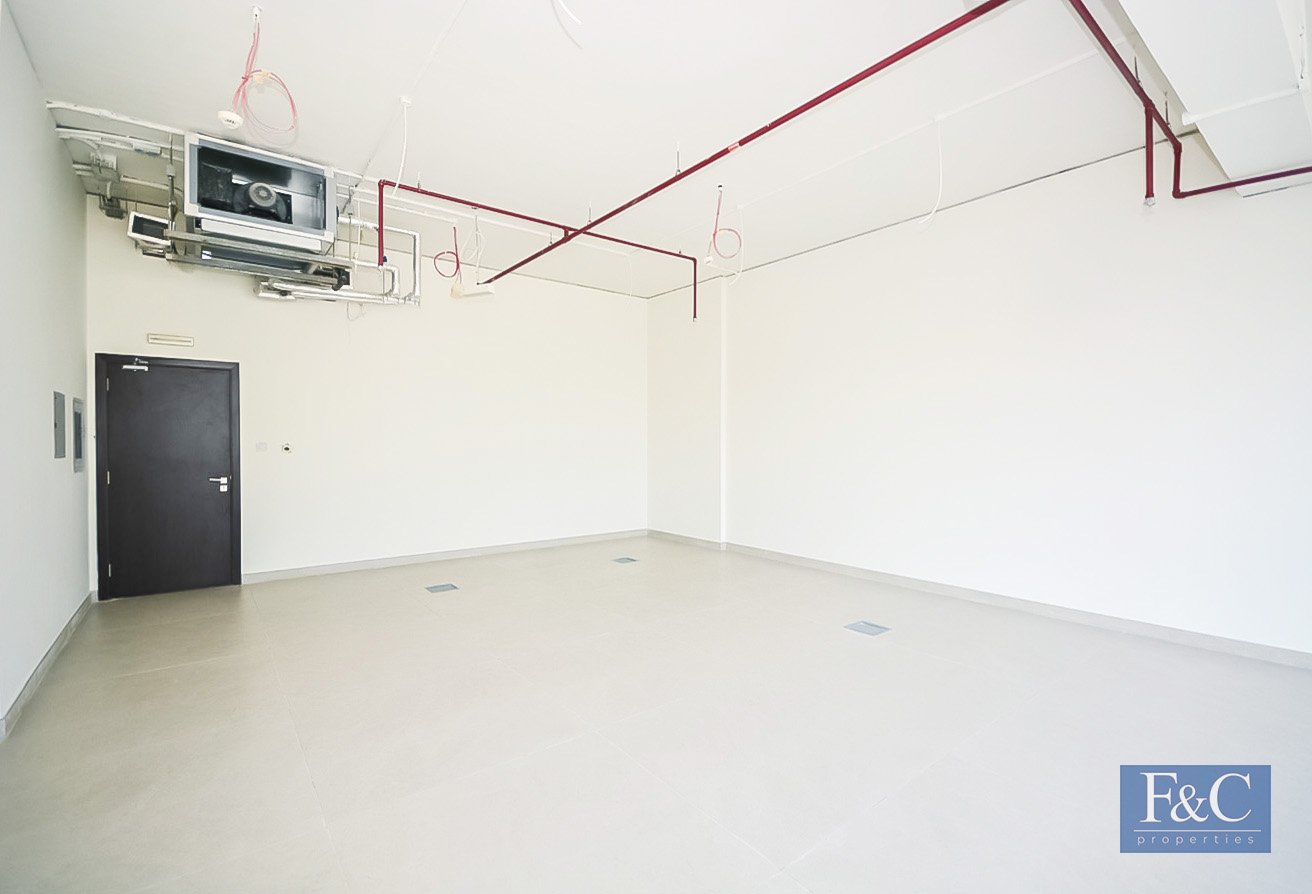https:--portal.fandcproperties.ae-uploads-listings-images-listing_7248_image_4.jpeg