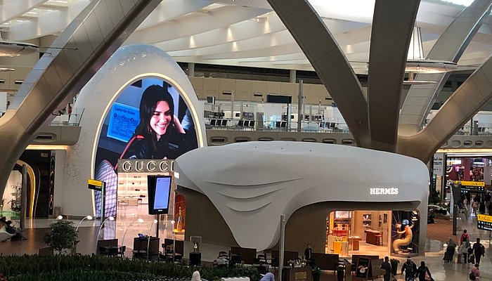 https:--portal.fandcproperties.ae-uploads-panel-blogs-thumbnails-abu_dhabi_airport_shops:_what_they_reveal_about_nearby_property_demand_thumbnail_1778755206.jpeg