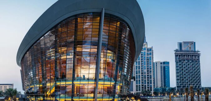 https:--portal.fandcproperties.ae-uploads-panel-blogs-thumbnails-dubai_opera_design:_a_masterpiece_of_modern_architecture_thumbnail_1760332356.jpeg